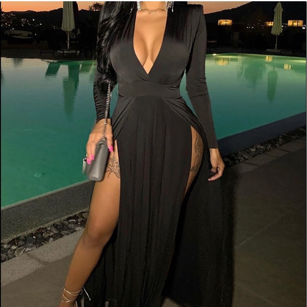 ::NEW:: Black Fashion Nova Maxi Spree Dress